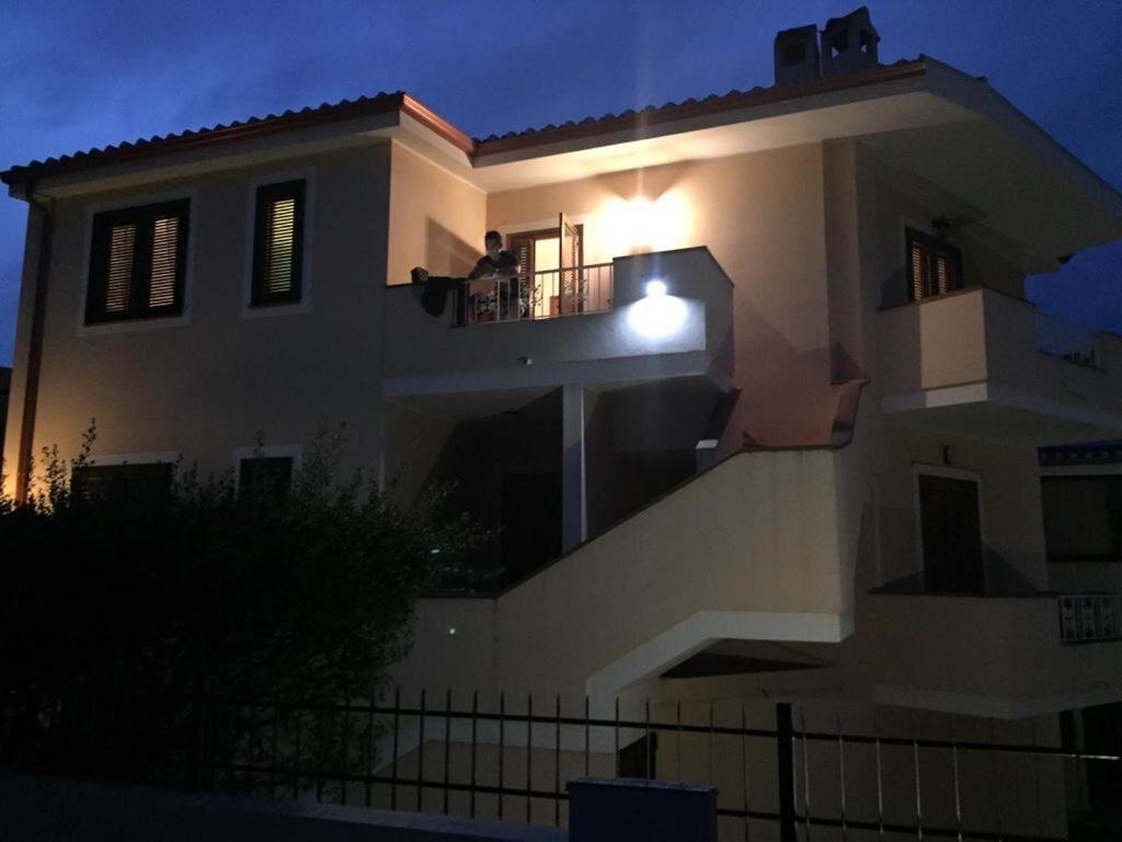 Domo Mea Apartment Villasimius Exterior foto